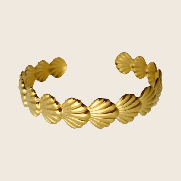 Shelly Cuff