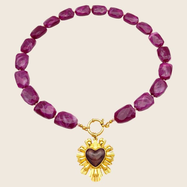 Violet Ketting