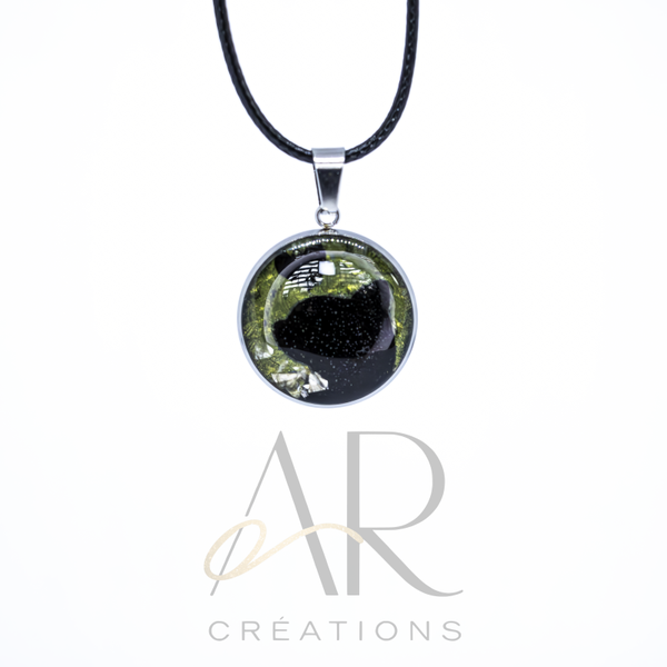 Collier Salem