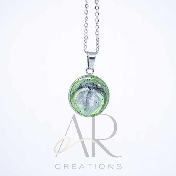Collier Kiri