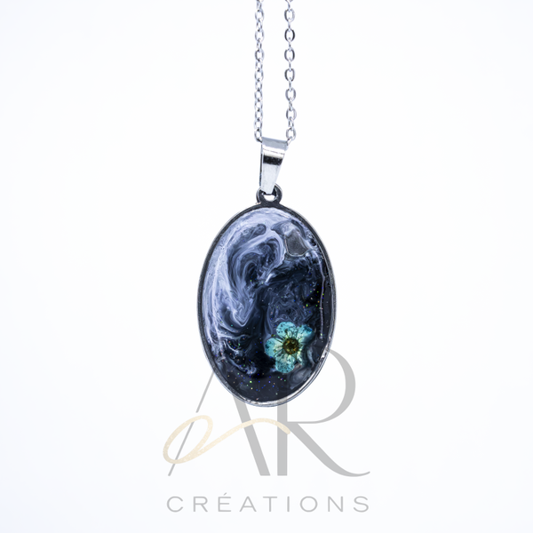 Collier Minuit