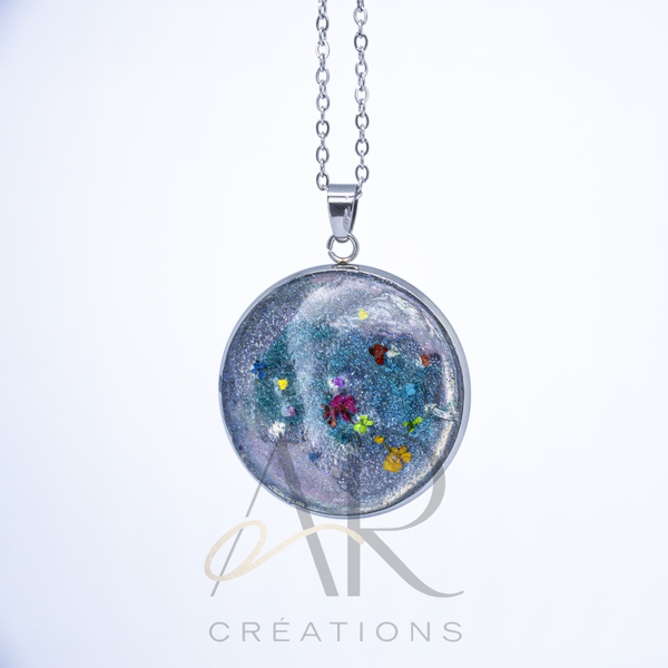 Collier Confins