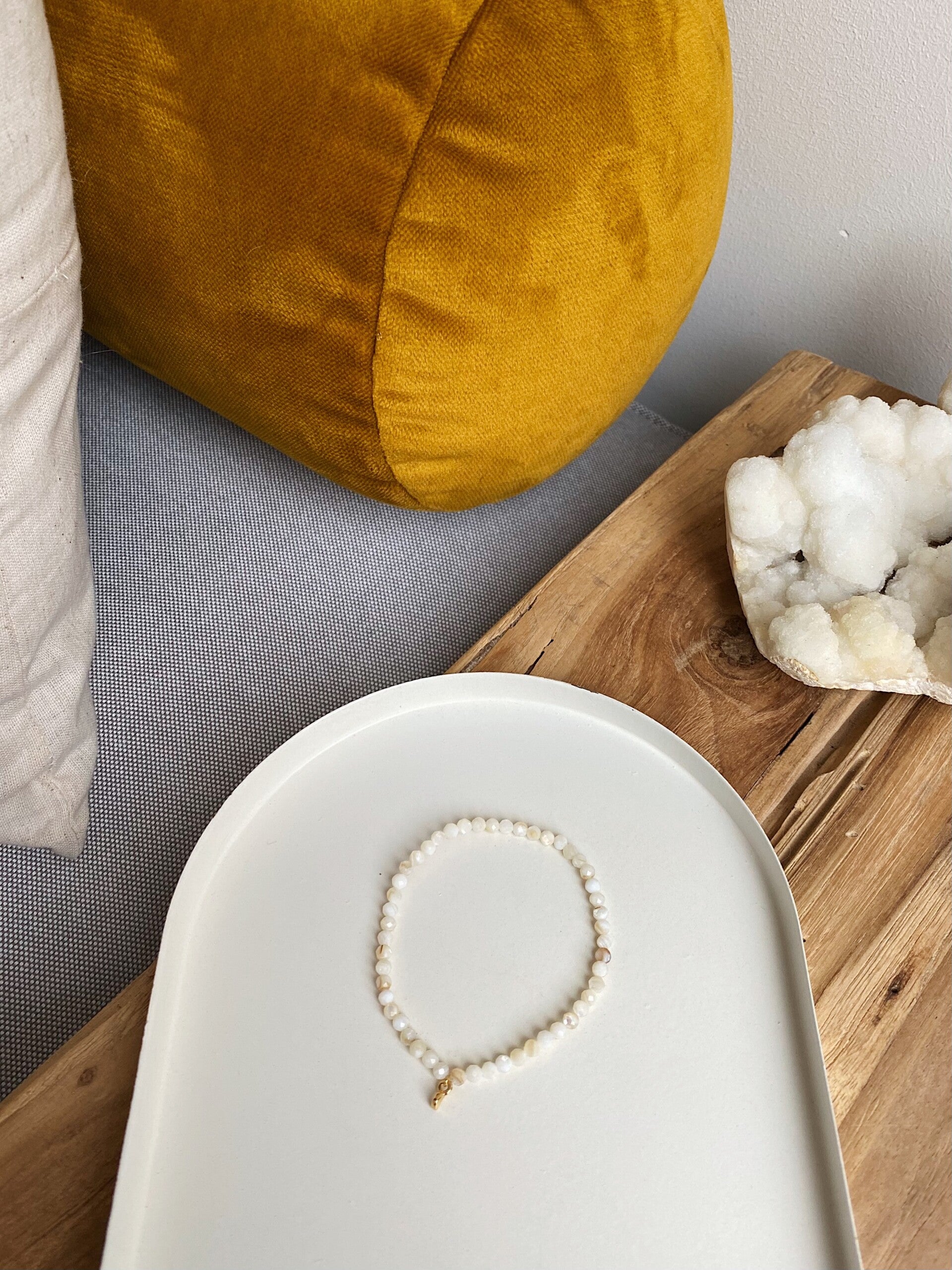 Bracelet Light Pearls