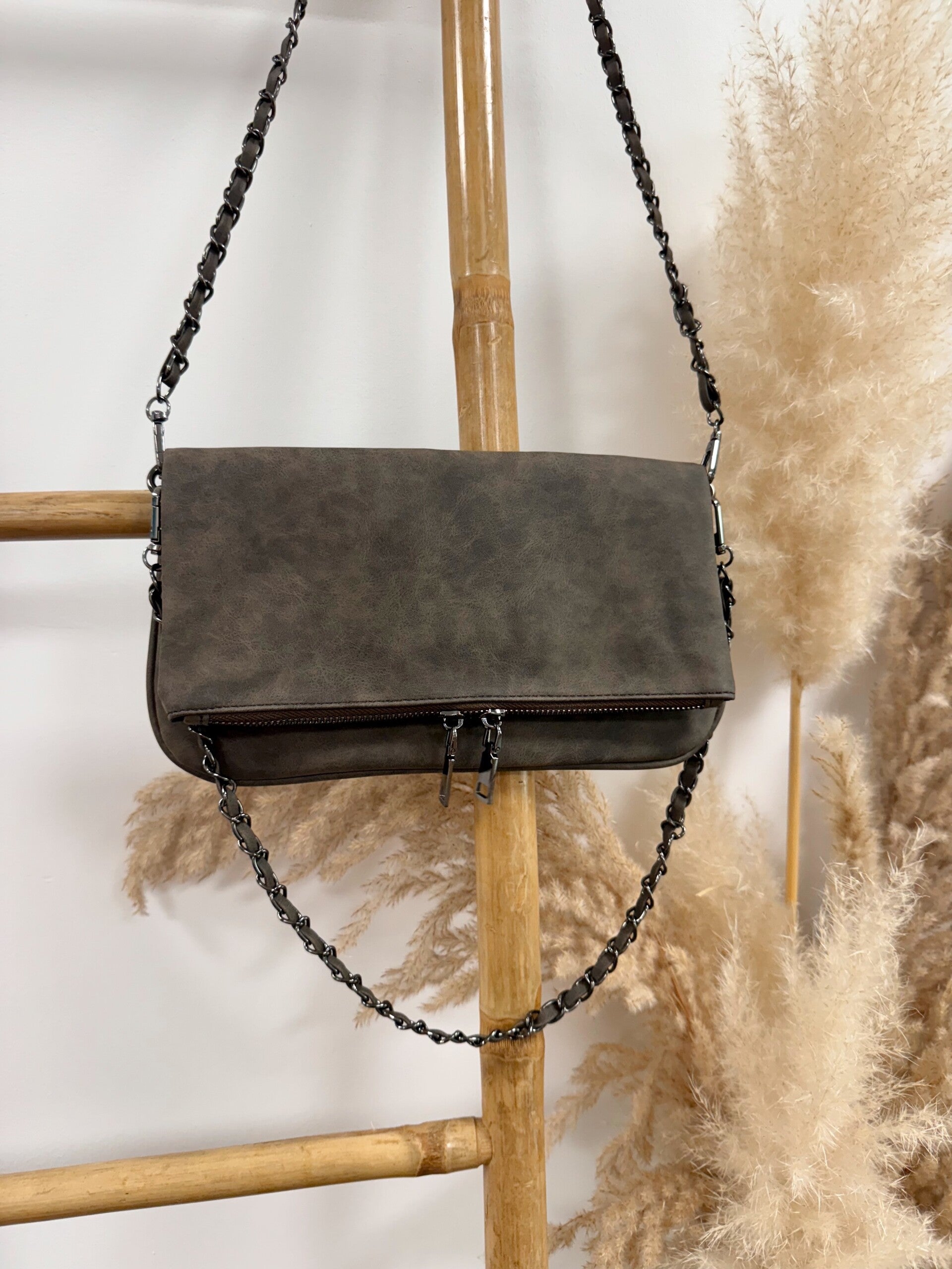 TAS NOVI - SUÈDE BRUIN