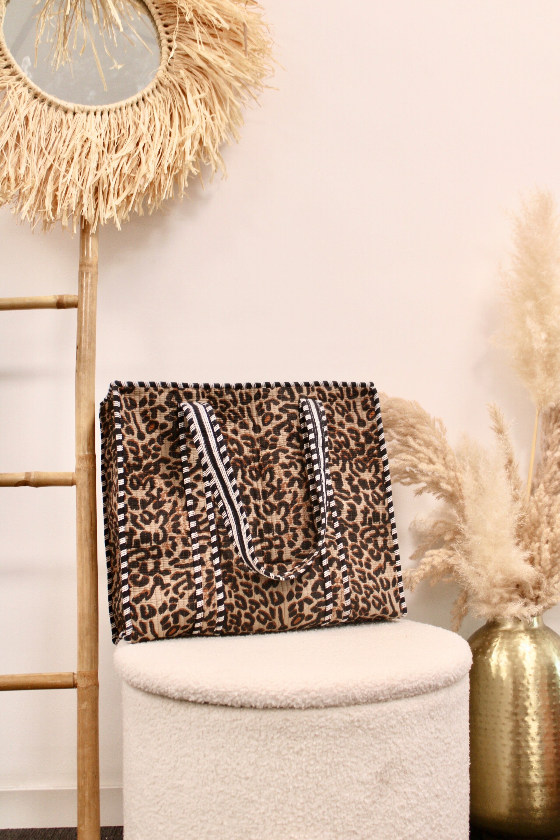 SHOPPER KATIE - DONKER PANTHER