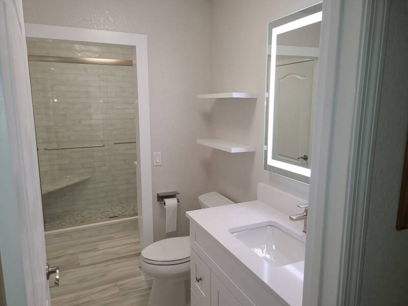 boland-guest-bath-in-standard-9bo8g9.jpg