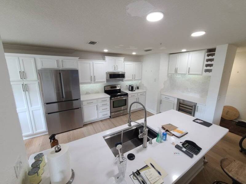boland-kitchen-wide-over-island-standard-14n4f1.jpg