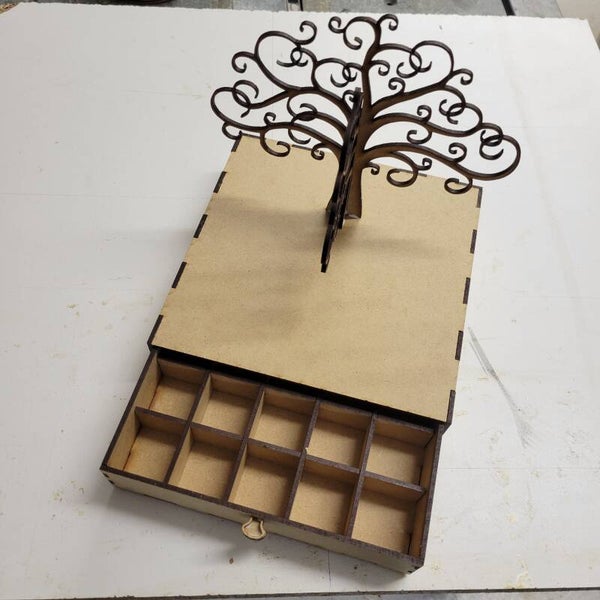 Boite à boucle d'oreille