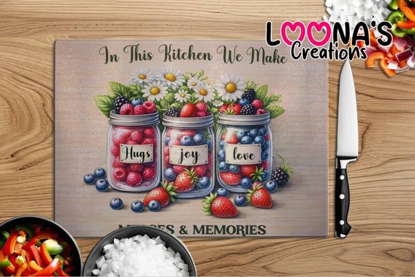 Snijplank - In this kitchen we make Hugs, joy, love, meshes and memories