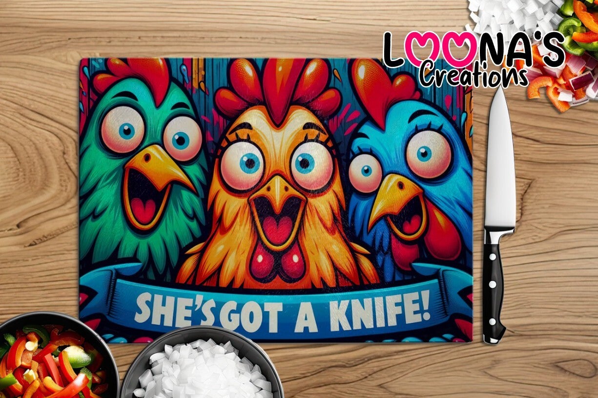 Snijplank - She's got a knife!
