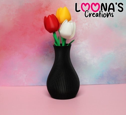 3d vaas met tulpen