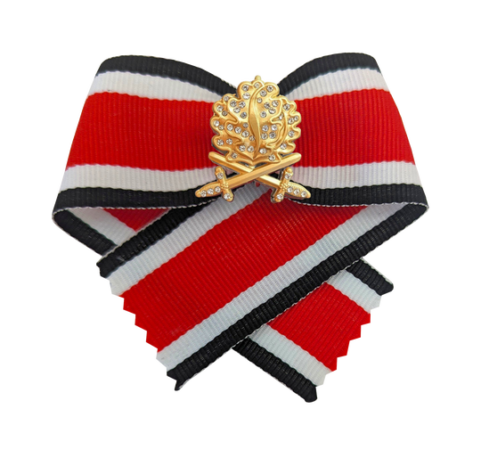 Goldenes Eichenlaub mit Schwerter und Brillanten zum Ritterkreuz des Eisernes Kreuzes (mit Band)