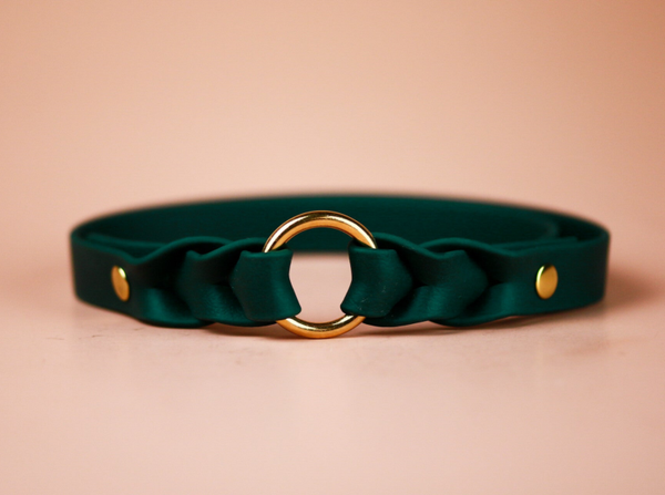 Collier beauty - 20 mm vert foncé et laiton massif (or)