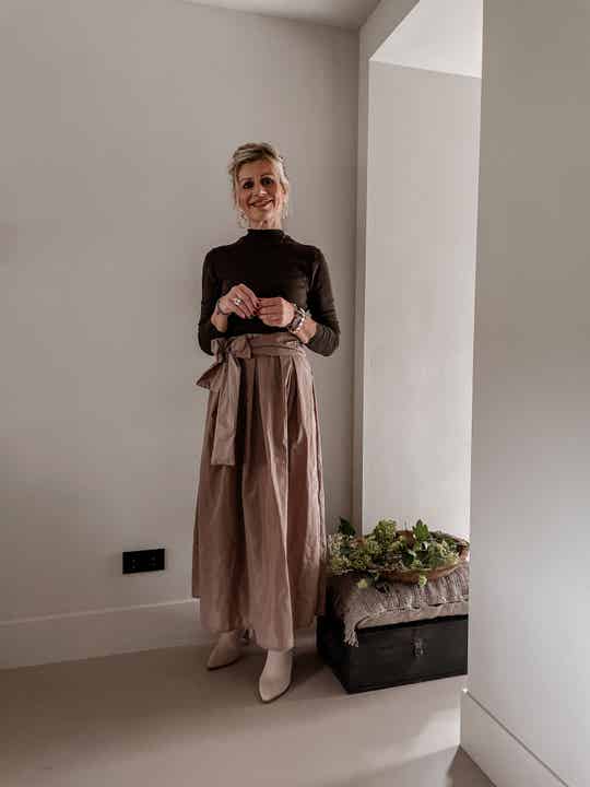 Rok Kirsten taupe