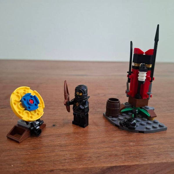 [2516]-1 Ninja Training Outpost