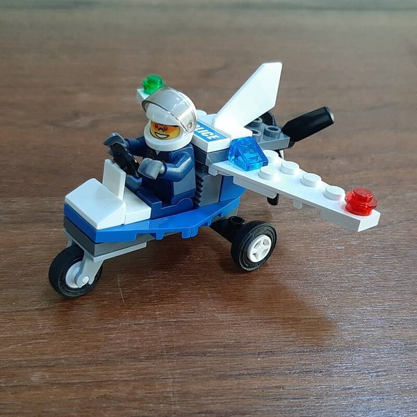 [30018]-1 Police Plane polybag