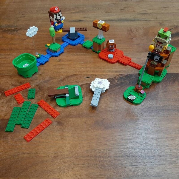 [71360]-5i Adventures with Mario - Starter Course