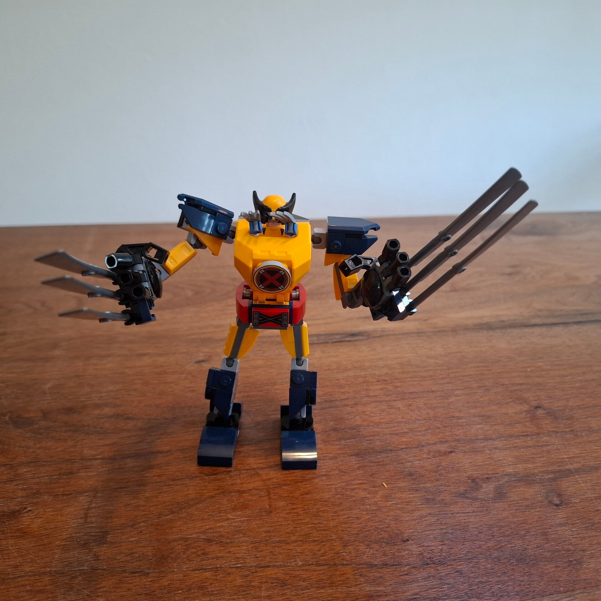 [76202]-1i Wolverine Mech Armor