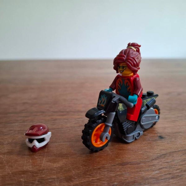 [60311]-1ib Fire Stunt Bike