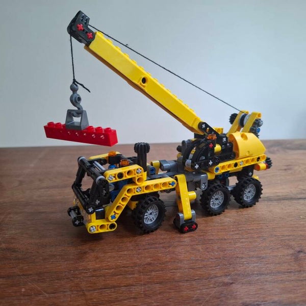 [8067]-1 Mini Mobile Crane