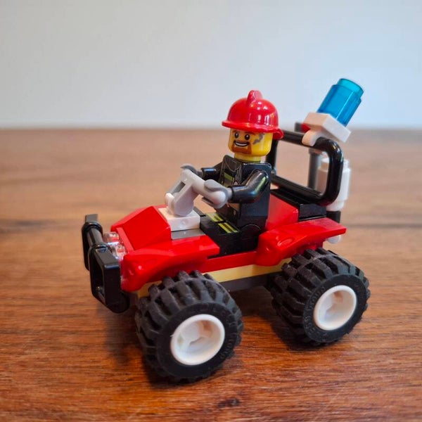 [30361]-1i Fire ATV polybag (M)