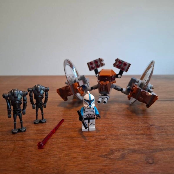 [75085]-3i Hailfire Droid