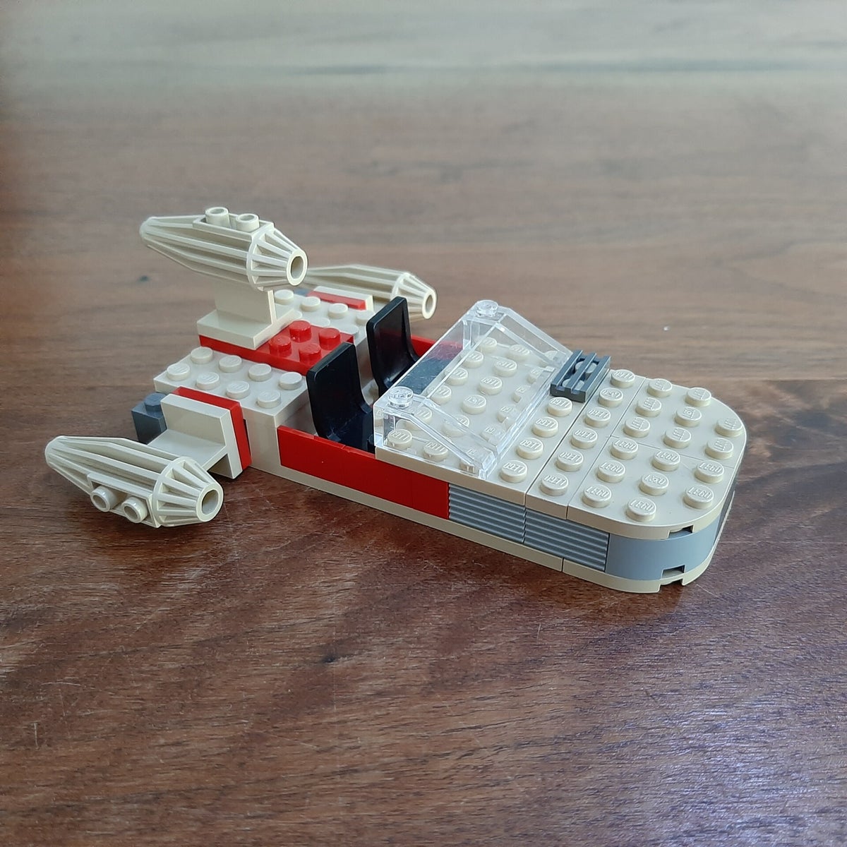 Lego Luke's Landspeeder 1999 7110 Unbeatable Landspeeder