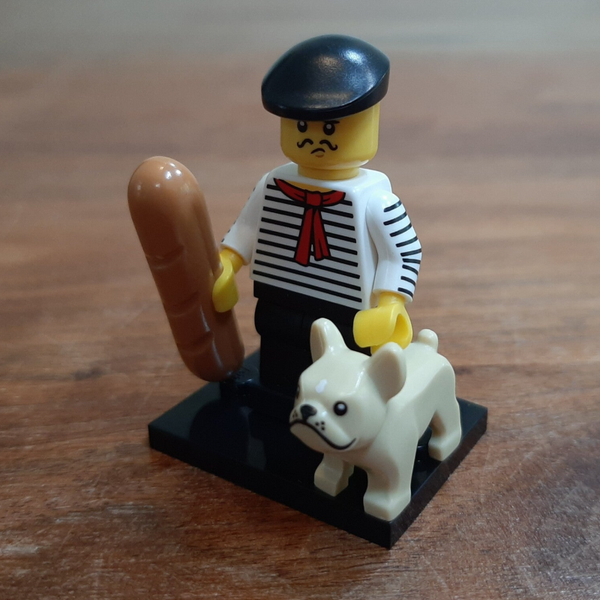 [col17-9]-1 Connoisseur