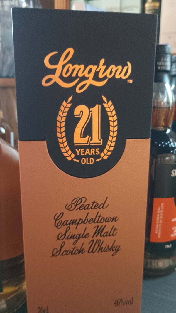 Longrow 21 years 46% vol 70cl in mooie koker