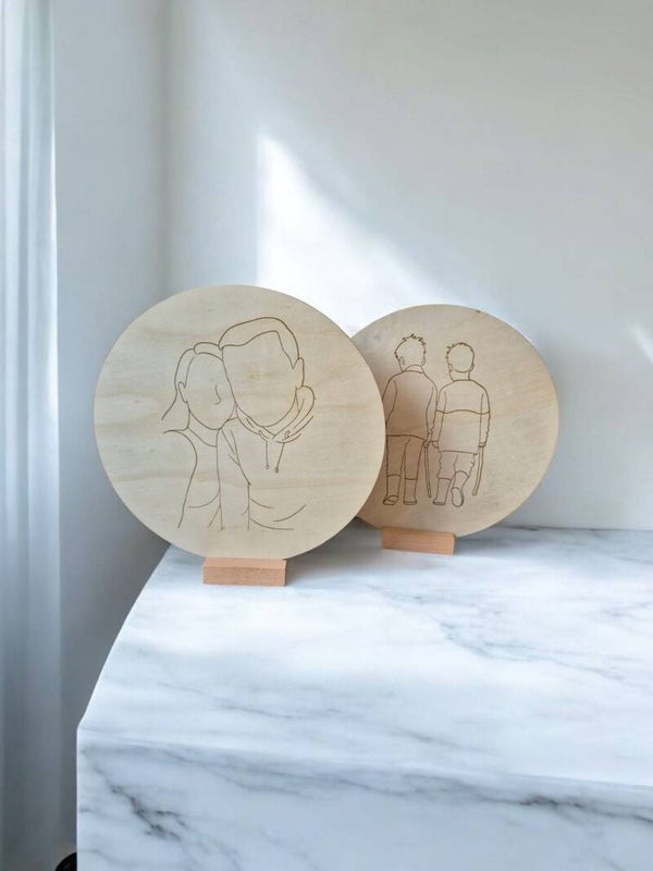 Gepersonaliseerde houten cirkel met lijntekening