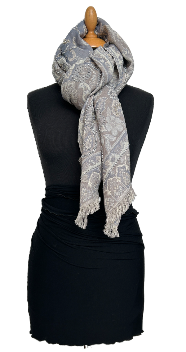 HIGHFIELD GEWEVEN PAISLEY SHAWL MET PAILLETTEN EN KRALEN