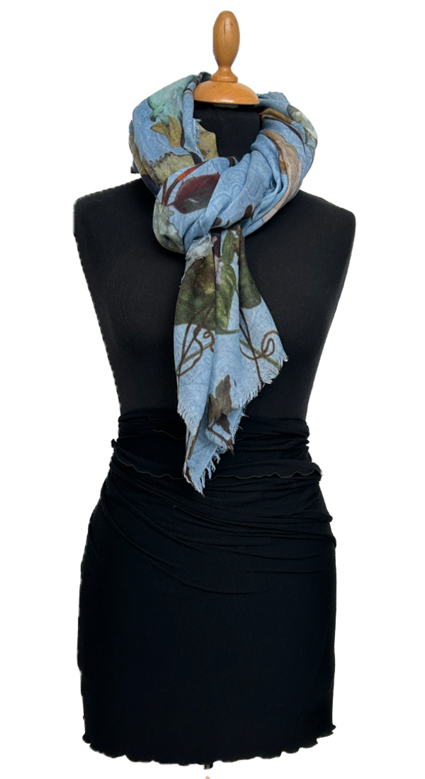 HIGHFIELD SHAWL DESSIN “FLOWER” MULTICOLOUR/BLAUW PRINT