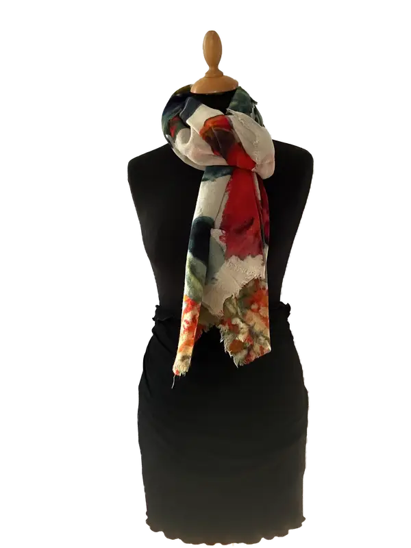 HIGHFIELD SHAWL DESSIN “PAINTED FLOWER” 100% MERINO WOL, 70CM X 180CM. KLEURMULTICOLOR/NAVY Code:368