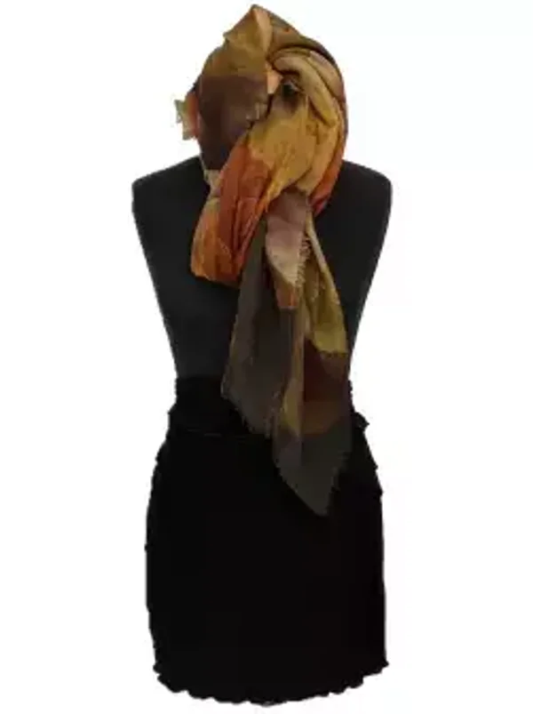 HIGHFIELD SHAWL DESSIN “BIG FLOWER” IN MOOIE HERFST BRUIN/COGNAC TINTEN