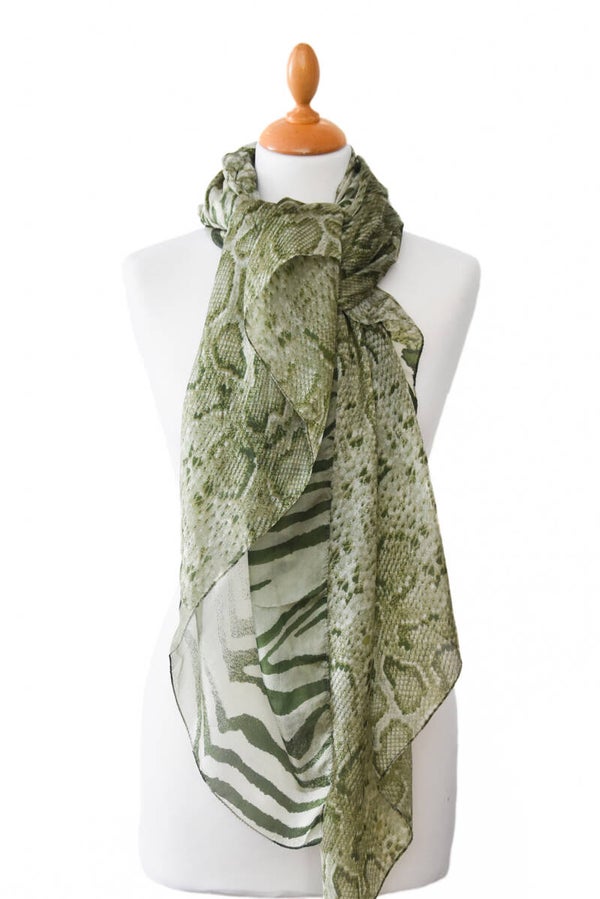 Zijden zomershawl animal green