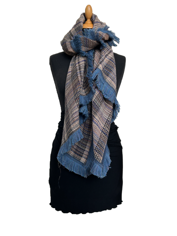 HIGHFIELD GEWEVEN SHAWL IN RUIT DESSIN MET STOERE FRANJE RONDOM KLEUR OFFWHITE/JEANS/GRIJS/TAUPE 70 X 180CM