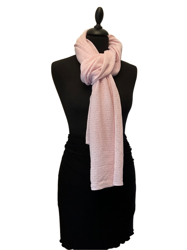 HIGHFIELD DUN GEBREIDE RIB SHAWL 50% KATOEN 50% ACRYL, AFMETING: 50 X 210CM KLEUR: ROSE
