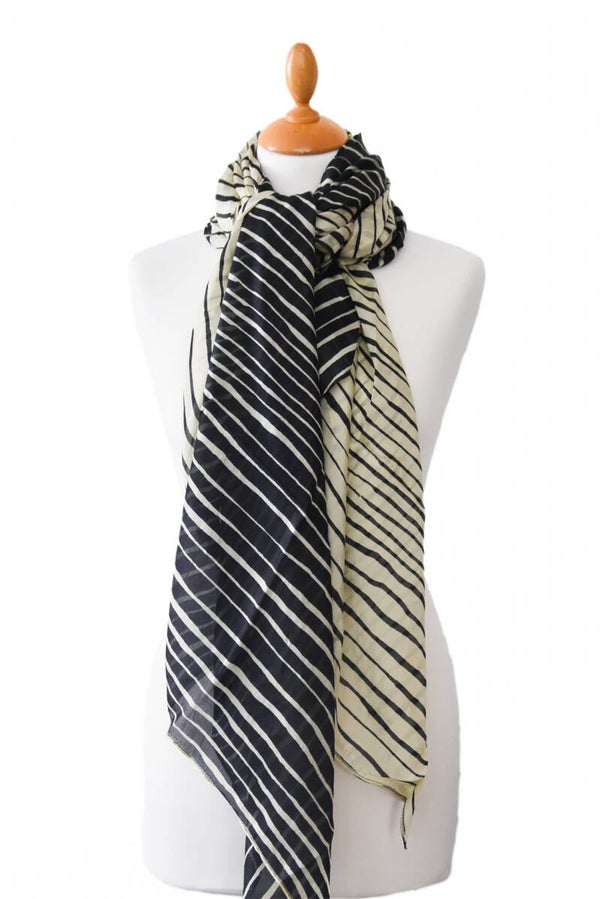 Zijden zomershawl dessin streep