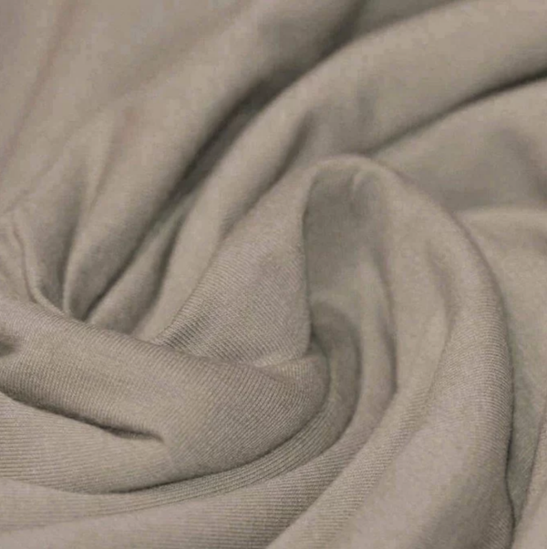 Ruffle short taupe