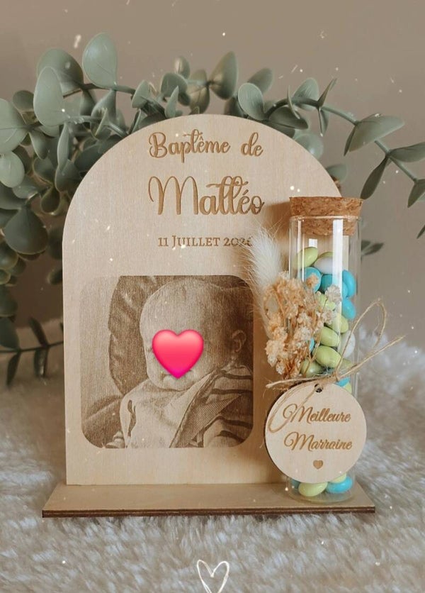 Bonbonnière de baptême personnalisée – gravure photo