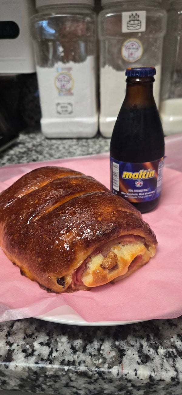 Mini Pan de Jamon