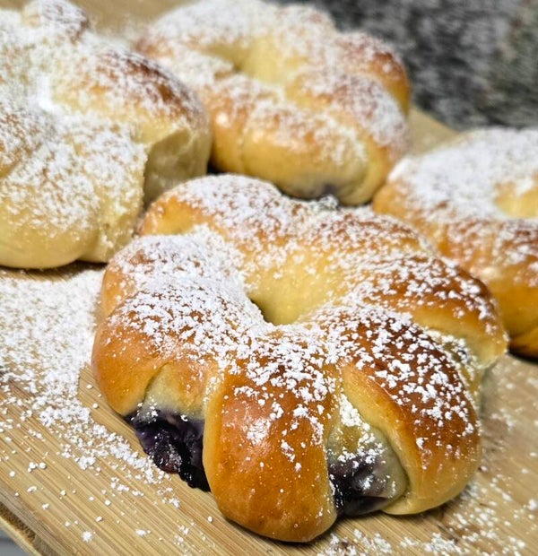 Blueberry Ring