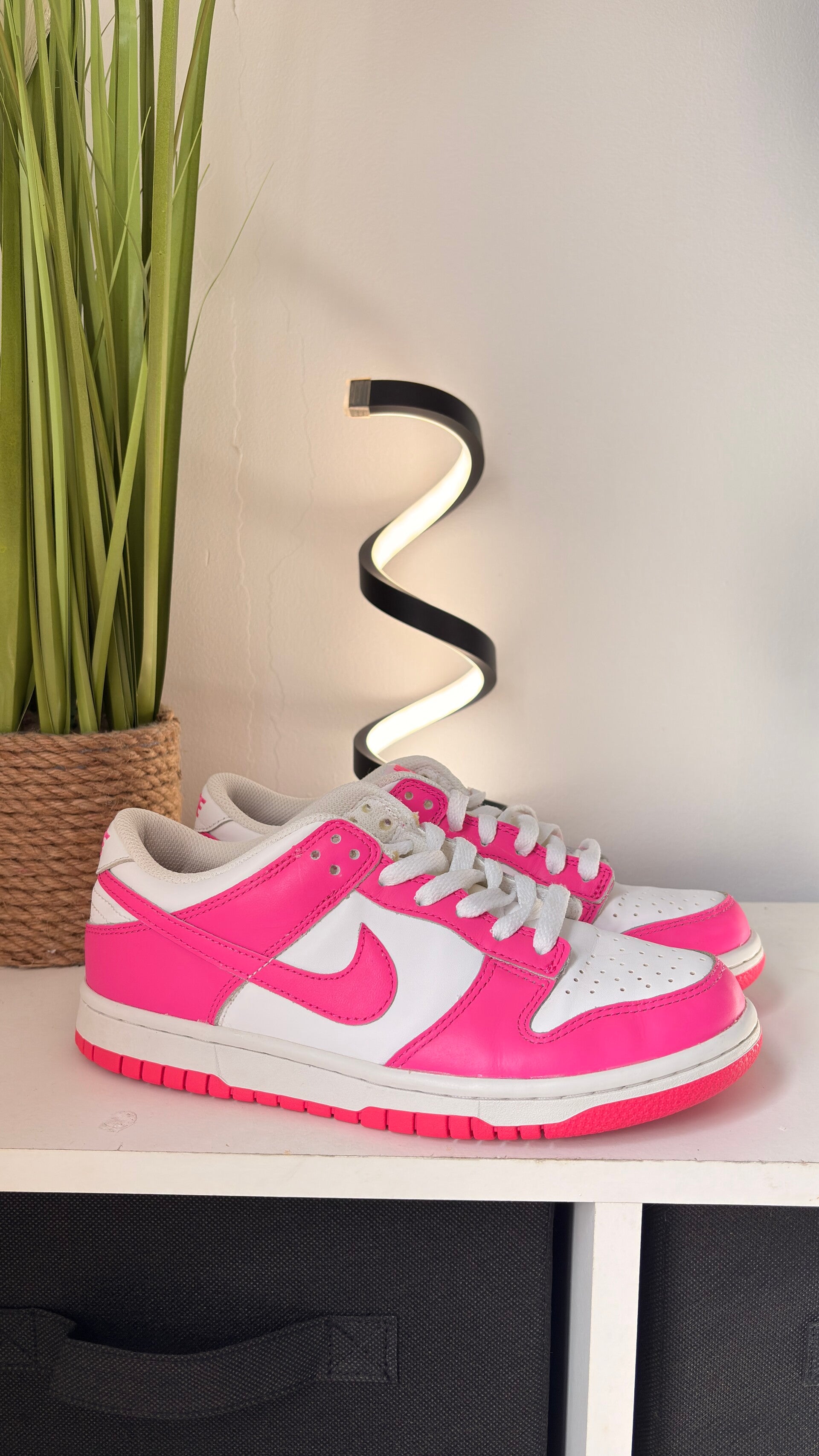 Nike Dunks - Pink “Lazer” - Size 5