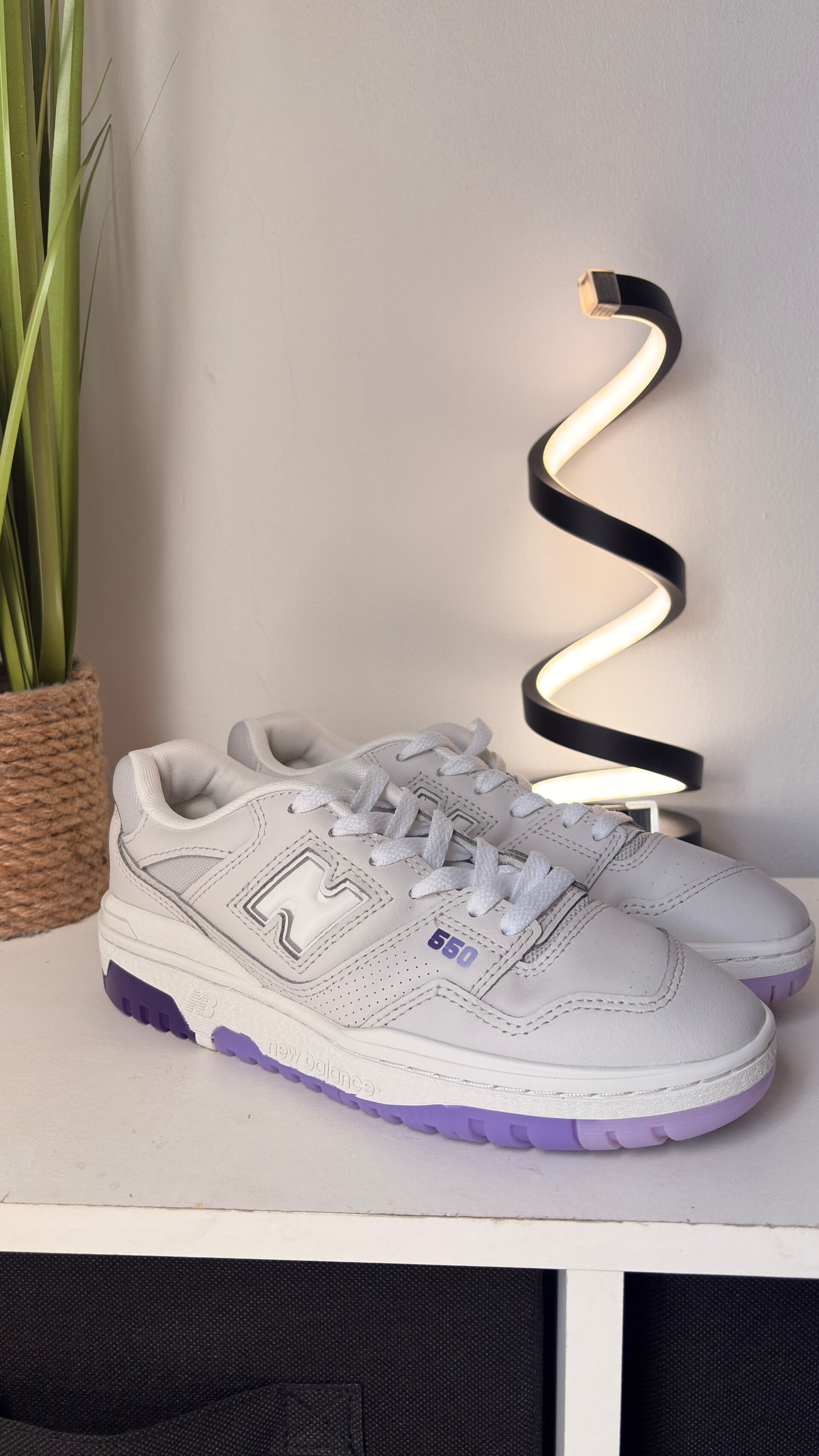 Purple New Balance 550 - Size 5
