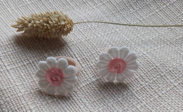 Mini elastiekjes roze bloem