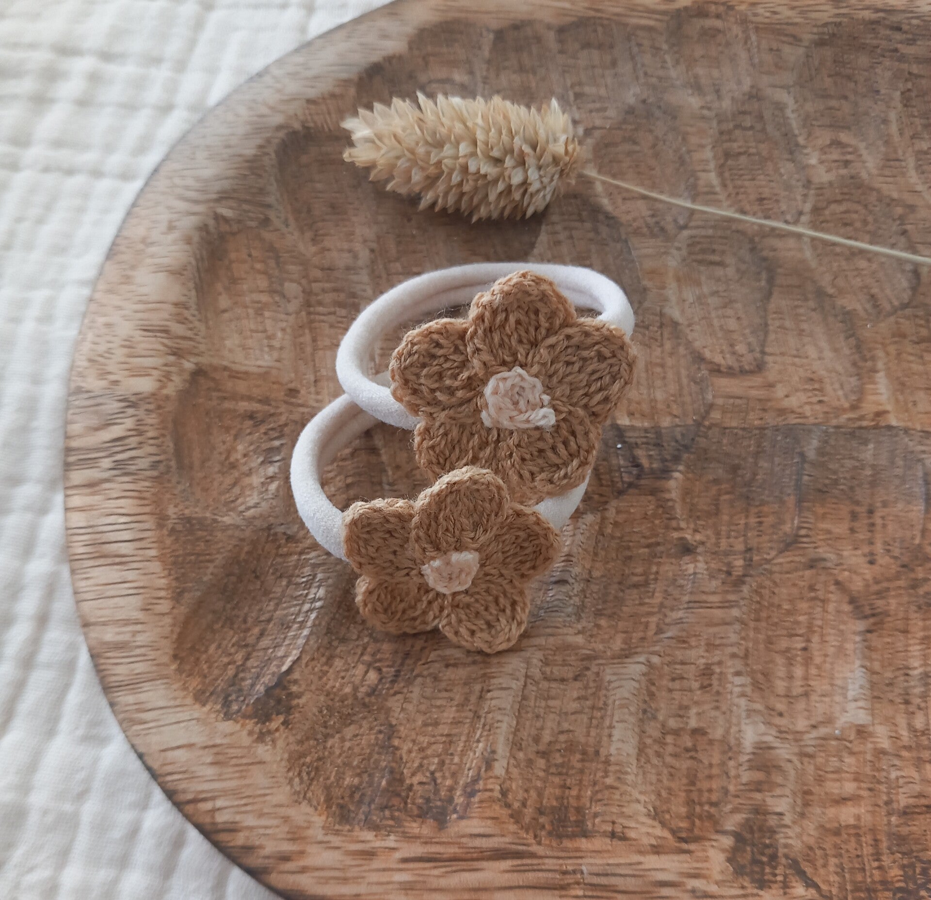 Elastiek brown flower