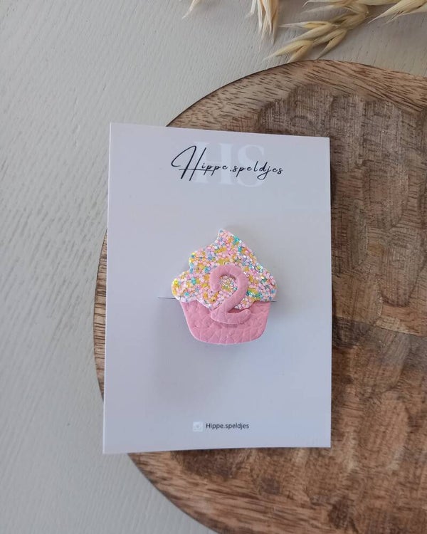 Verjaardag special cupcake roze glitter