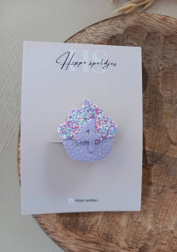 Verjaardag special cupcake purple