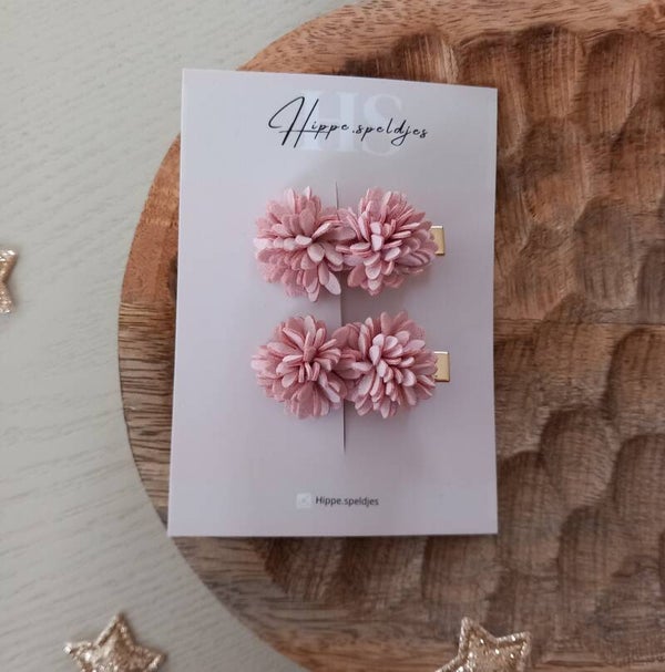 Alligator - pink dot