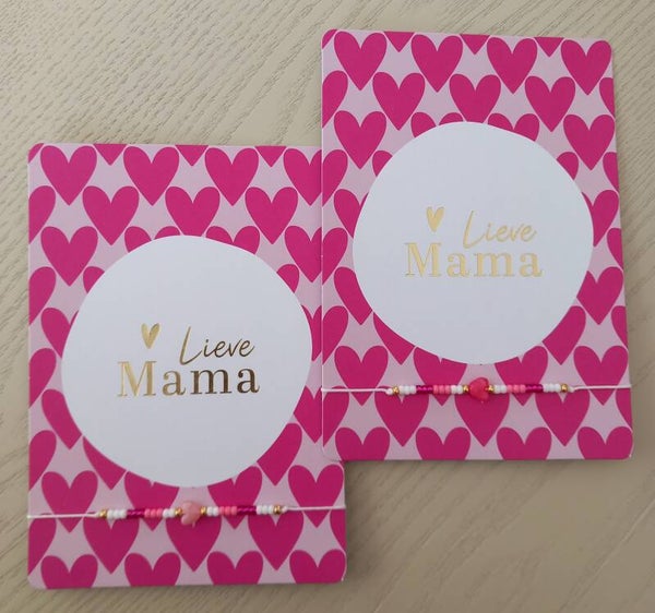 Moederdag - Kaart  lieve mama met armbandje